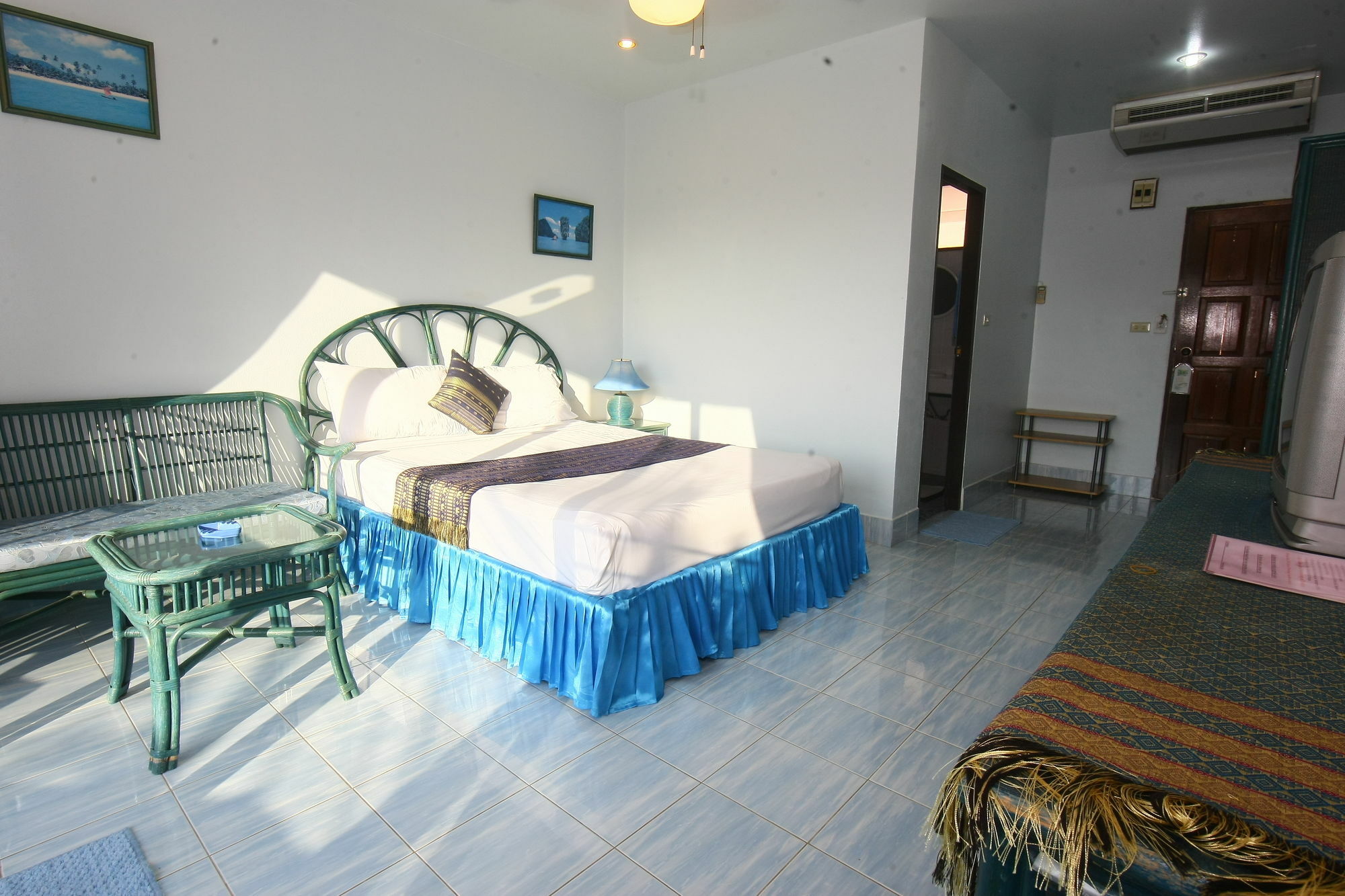 Patong Sunbeach Mansion Exteriér fotografie