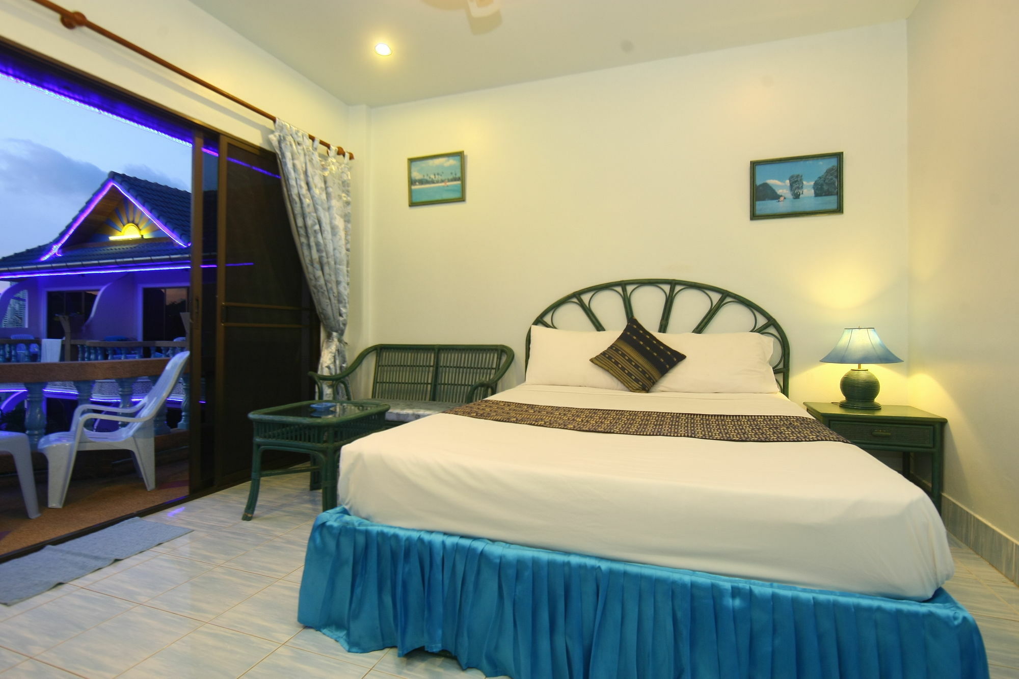 Patong Sunbeach Mansion Exteriér fotografie